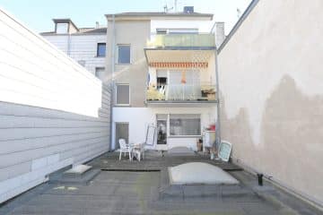 Wohn- und Geschäftshaus mit 6 Einheiten in zentraler Lage am Schillerplatz - Rückansicht