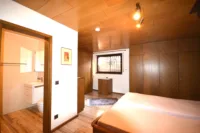 Schlafzimmer UG