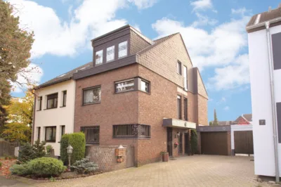 EFH – vielseitig nutzbar – MG-Lürrip Achtung Förderdarlehen möglich! Monatliche Rate nur 1.307,43 €, 41065 Mönchengladbach / Lürrip, Einfamilienhaus