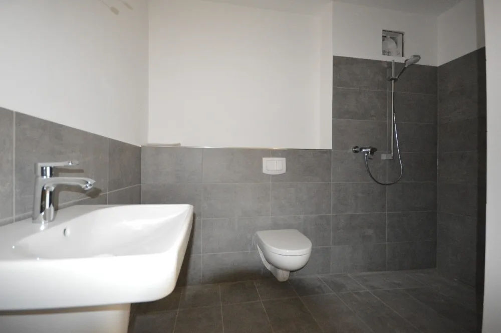 Etagenwohnung Bad