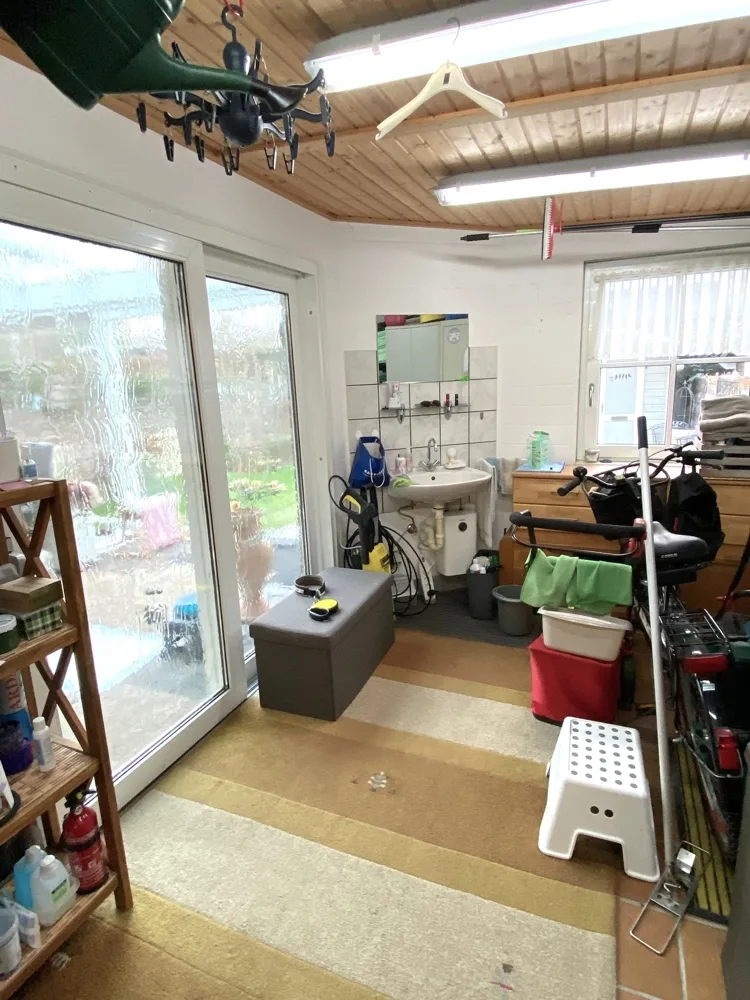 Garage Ansicht 2
