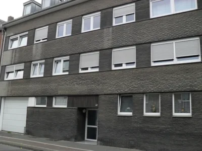 Vollvermietete, gepflegte Wohnanlage mit Gewerbeanteil in gesuchter und zentraler Lage in MG-Eicken, 41063 Mönchengladbach / Eicken, Mehrfamilienhaus