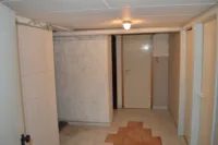 Keller