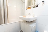 Badezimmer Foto 1 - Attraktive Kapitalanlage mit TG-Stellplatz – Seit 2017 vermietet – zuverlässige Mieter bleiben!