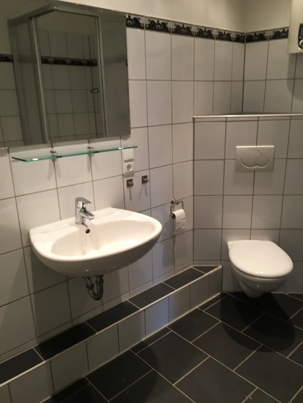 Badezimmer 1