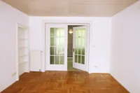 FlügeltürEGzum Zimmer4