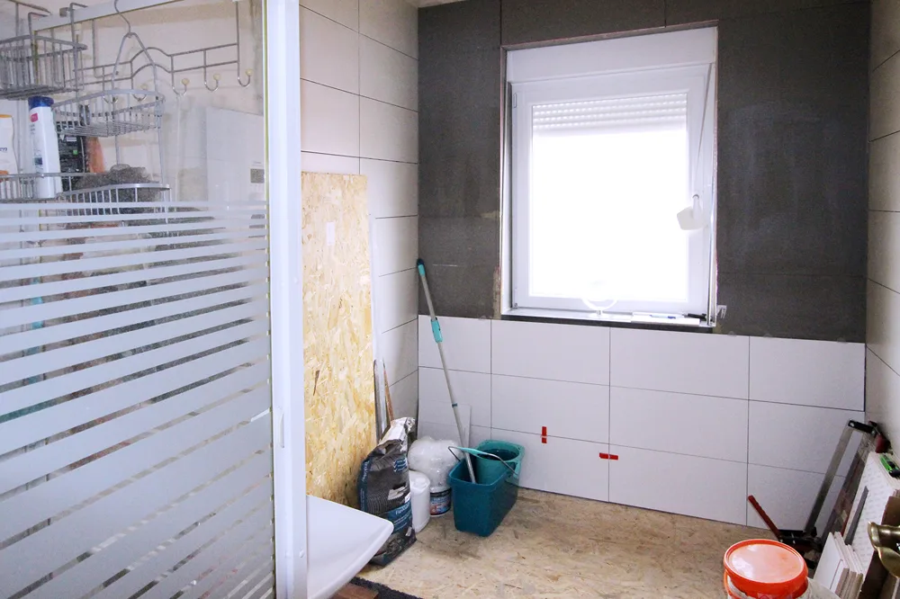 Badezimmer 1.OG