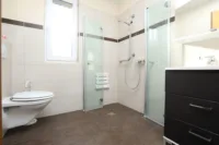 Dusche