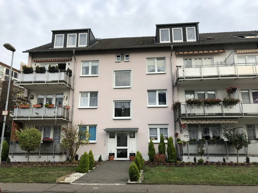 Haus 8
