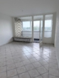 Wohnzimmer - Modernisierte 2-Zimmer-Wohnung mit Aufzug in ruhige Lage von Kempen.