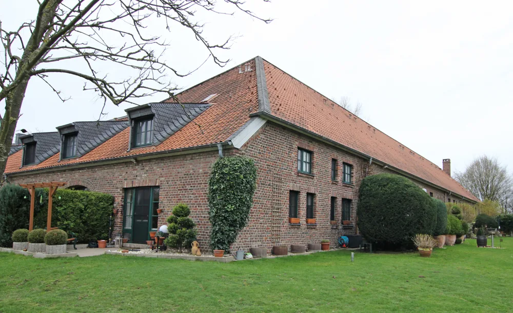 rückwärtige Ansicht der Anlage