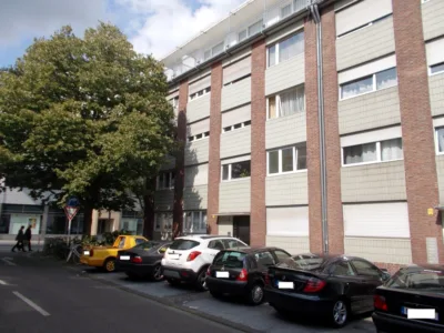 MG – Rheydt – Zentrumsnähe – 2 ZKDB – Loggia im 3.OG – Rendite ca. 7 % – für Eigennutzer und Anleger, 41236 Mönchengladbach-Rheydt, Etagenwohnung