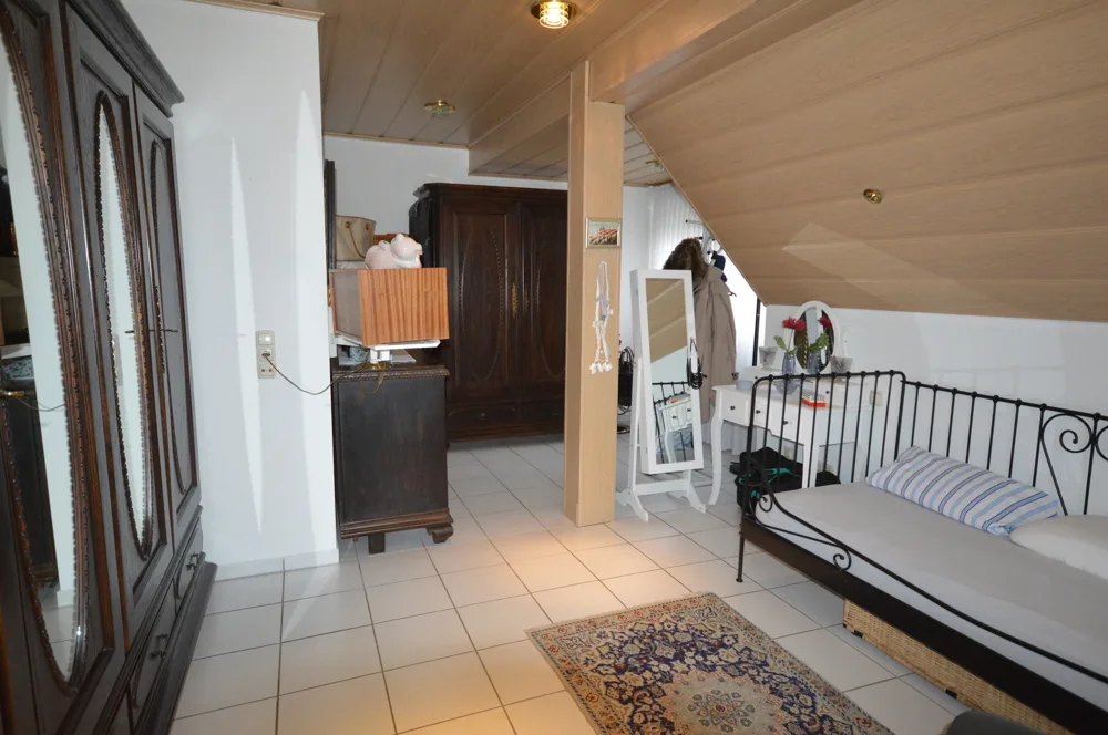 Schlafzimmer 2 OG