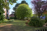 Rückseite und Garten