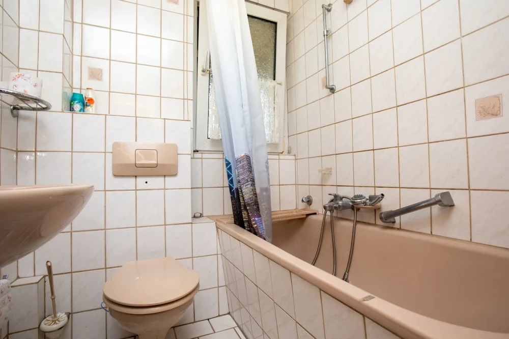 Tageslichtbad kleinere Einheit