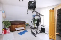 Wellnessraum OG Whirlpool
