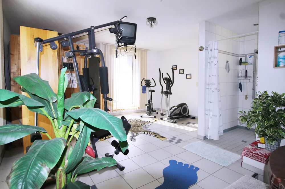 Wellnessraum OG Dusche