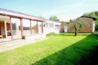 Hausansicht Garten