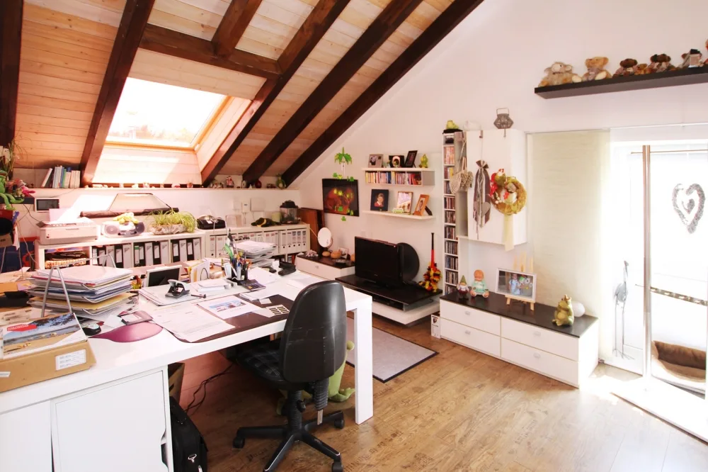 Arbeits- Kinderzimmer