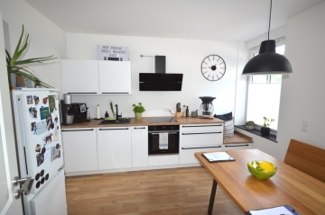 Einblick EG-Wohnung - Kernsaniertes Investitionsjuwel mit weiterem Baugrundstück!