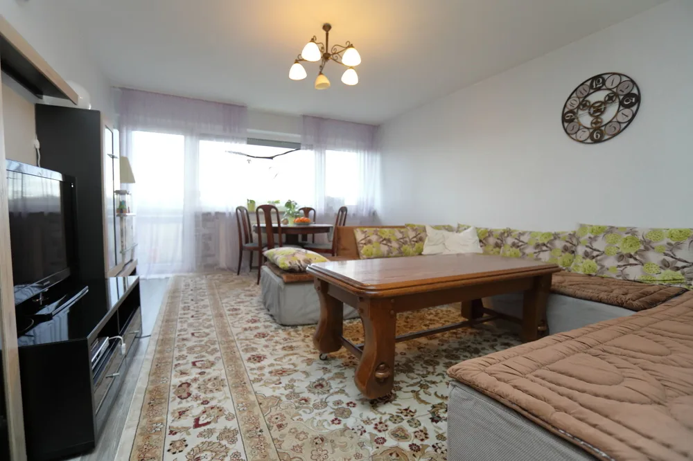 Blick ins Wohnzimmer