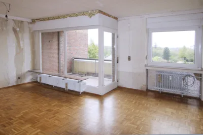 Gemütliche 2-Zimmerwohnung mit Loggia und Tiefgaragenstellplatz in beliebter Lage!, 41063 Mönchengladbach / Windberg, Etagenwohnung