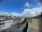 Blick über Mönchengladbach - 99 m² mit zwei großen Balkonen – mittendrin und hoch über Mönchengladbach