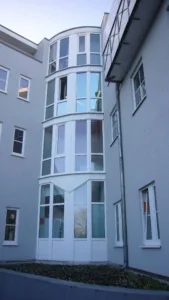 Teilrückansicht