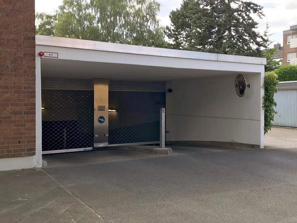 Zufahrt Tiefgarage