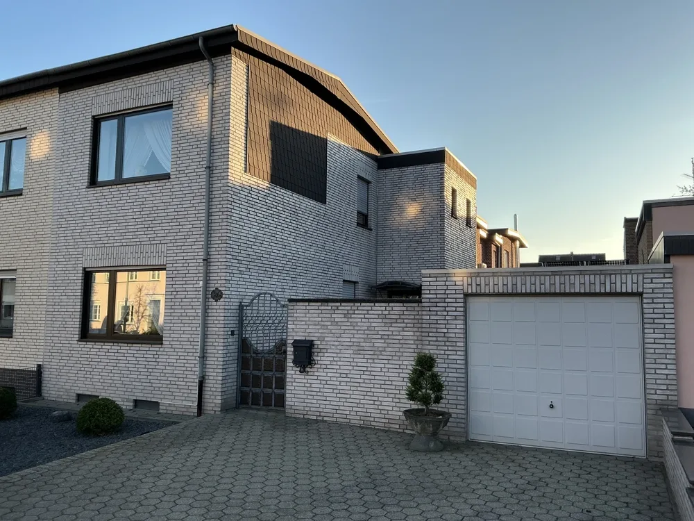 Hausfront