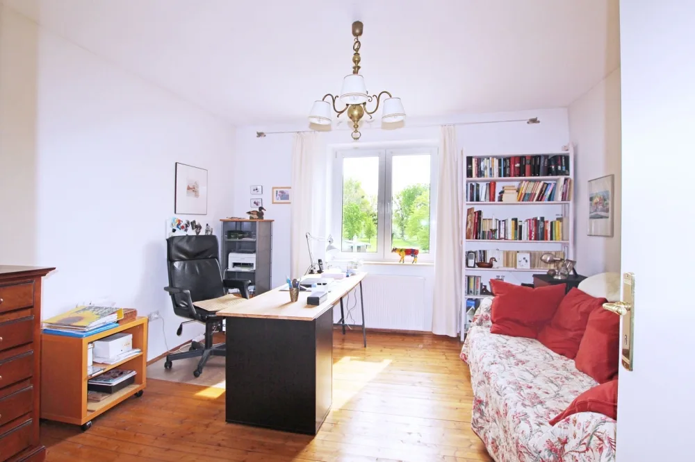 1.OG Büro