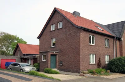 Ehemaliger Bauernhof charmant umgebaut mit tollem Garten in ruhiger und ländlicher Lage, 52525 Heinsberg, Bauernhaus