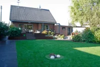 Haus Gartenansicht