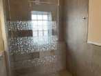 Duschbad Foto 2 - 84 m² große Erdgeschosswohnung mit großer Sonnenterrasse und modernem Duschbad