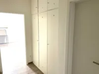 Kleiderschrank / Einbauschrank