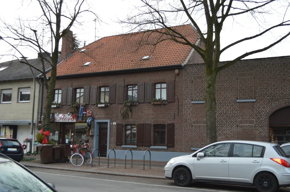 Straßenansicht