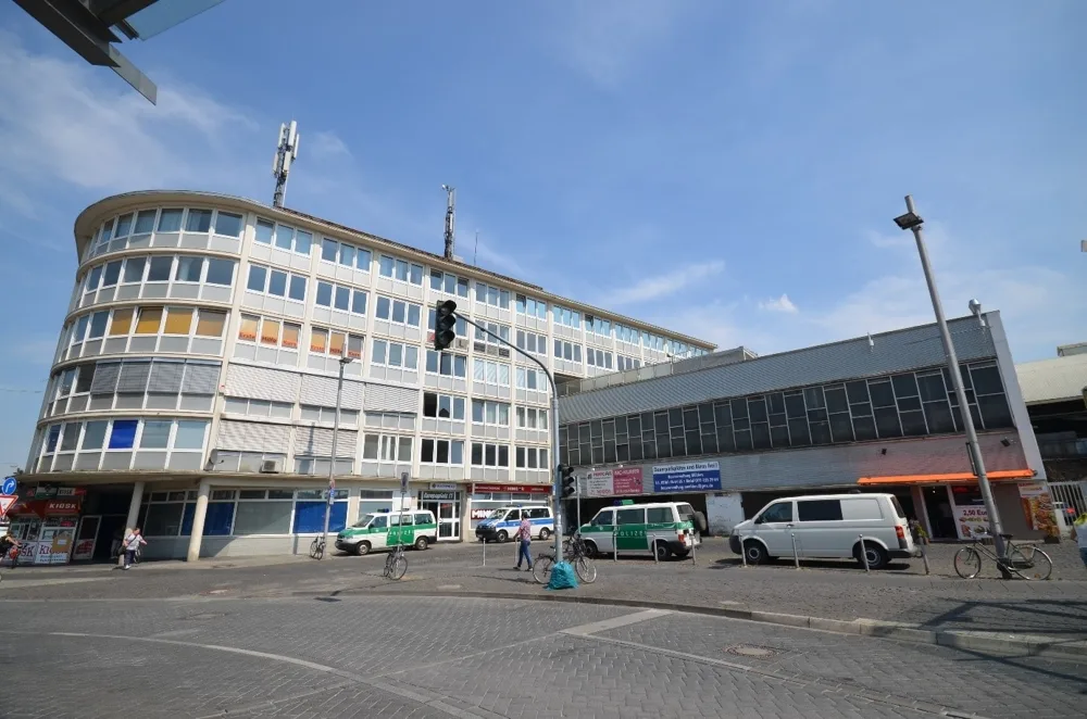 Büro-/Geschäftsgeb. mit Parkhaus