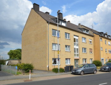 Solides und gepflegtes 12 Familienhaus inkl. 12 Garagen in MG-Odenkirchen!, 41199 Mönchengladbach, Mehrfamilienhaus