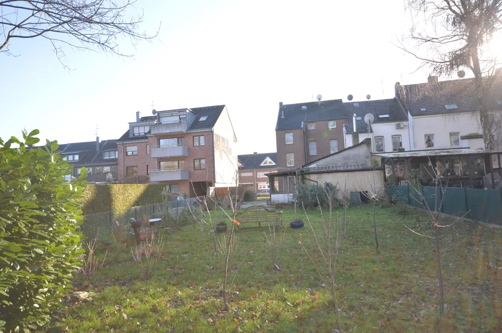 Rückansicht Garten