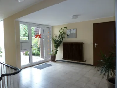 MG-Volksgarten -vermietet -3 Zi-ETW – 1.OG -neues Duschbad – Aufzug -TG-Stellplatz- ca.7 % Rendite, 41065 Mönchengladbach, Etagenwohnung