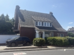 Frontansicht - ++Wo Familien ankommen und Ideen wachsen ++Großzügiges Einfamilienhaus mit Mehrwert in Rath-Anhoven