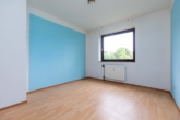 Schlafzimmer - Kapitalanlage oder Zuhause: Attraktive 2-Zimmer-Wohnung mit Loggia in top gepflegter Wohnresidenz