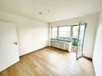 SchlafenIImitZugangzumBalkon - Ihr Einstieg ins Eigenheim: Moderne 4-Zimmer in MG-Hockstein!Ideal für Familien und Kapitalanleger!