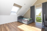 Zimmer 2 (OG) Ansicht 3 - Freistehendes Einfamilienhaus im beliebten Wohnort Wegberg – Beeckerheide!