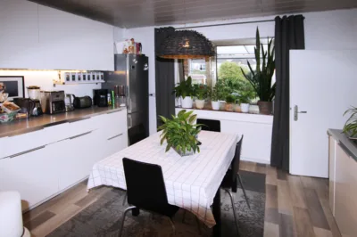 Klein – fein – mein! Gepflegtes Reihenhaus sucht neue Besitzer, 41065 Mönchengladbach, Reihenmittelhaus