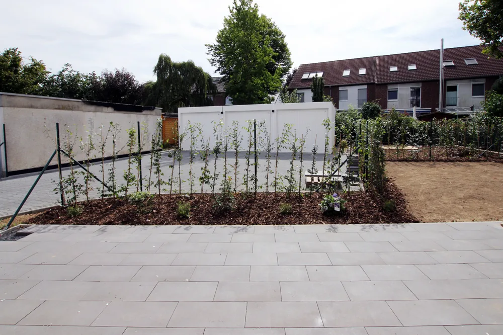 Terrasse und Garten