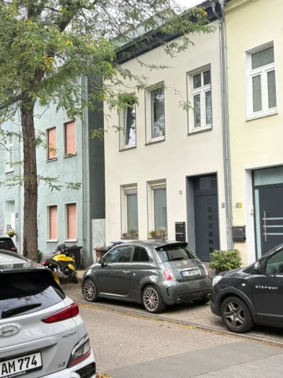 ++Bezahlbares Eigenheim in Essen-Steele Horst++ Platz für Familie & Generations-Wohnen, 45279 Essen, Reihenmittelhaus