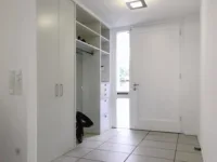 großzügiger Eingangsbereich
