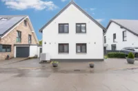 Hausvorderansicht