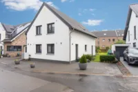 Hausansicht rechts